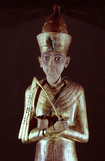 USHEBTI DE TUTANKAMON (MADERA CUBIERTA DE ORO) - PROC TUMBA DE TUTANKAMON -1361/42 AC
CAIRO, MUSEO EGIPCIO
EGIPTO