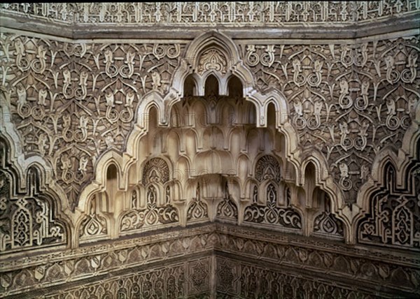 ARTESONADO E INSCRIPCIONES CUFICAS
GRANADA, ALHAMBRA-TORRE DE LAS INFANTAS
GRANADA