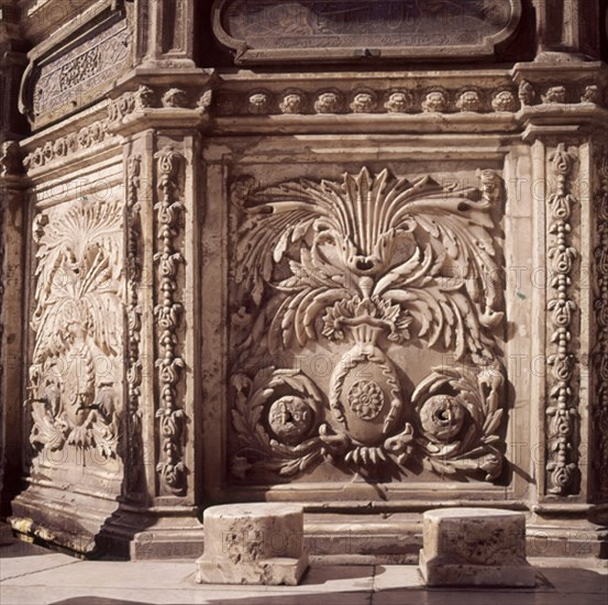 PATIO
CAIRO, MEZQUITA MOHAMED ALI
EGIPTO

This image is not downloadable. Contact us for the high res.