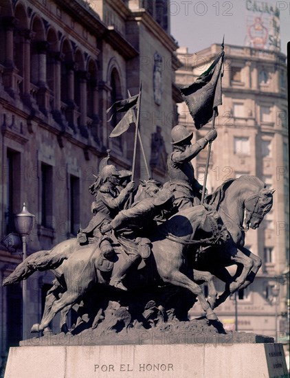 BENLLIURE MARIANO 1862/1947
MONUMENTO A LOS CAZADORES DE ALCANTARA
VALLADOLID, EXTERIOR
VALLADOLID