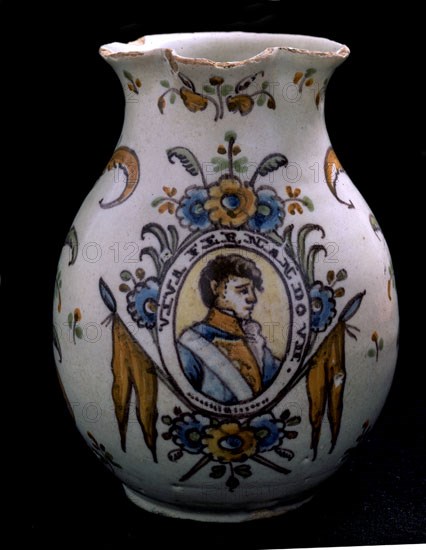 JARRA DE BOLA CON EFIGIE DE FERNANDO VII- TALAVERA COMIENZOS S XIX
MADRID, COLECCION PARTICULAR
MADRID

This image is not downloadable. Contact us for the high res.