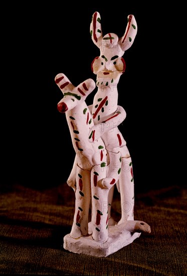 PITO O SIURELL BAÑADO EN CAL Y PINTADO - FIGURA DIABLO A CABALLO
SA CABANETA-MARRATXI, COLECCION PARTICULAR
MALLORCA