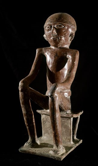 ESTATUILLA ANTROPOMORFA EN TERRACOTA 500 A 1400 DC
QUITO, COLECCION PARTICULAR
ECUADOR