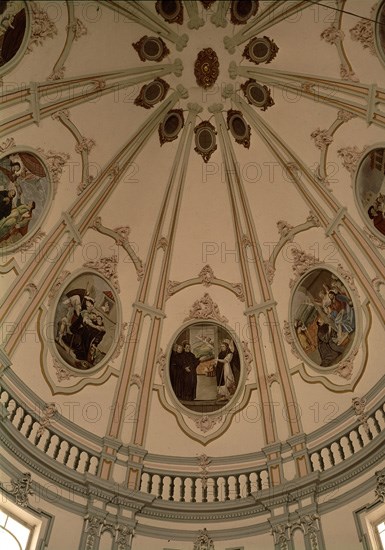 CUPULA
MURCIA, IGLESIA DE SAN JUAN DE DIOS
MURCIA

This image is not downloadable. Contact us for the high res.