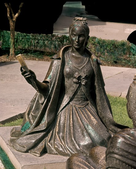 Monument dédié à Goya - Dame - Détail