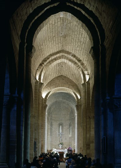CELEBRANDO LA MISA
MONZON, IGLESIA DE SANTA MARIA
HUESCA

This image is not downloadable. Contact us for the high res.