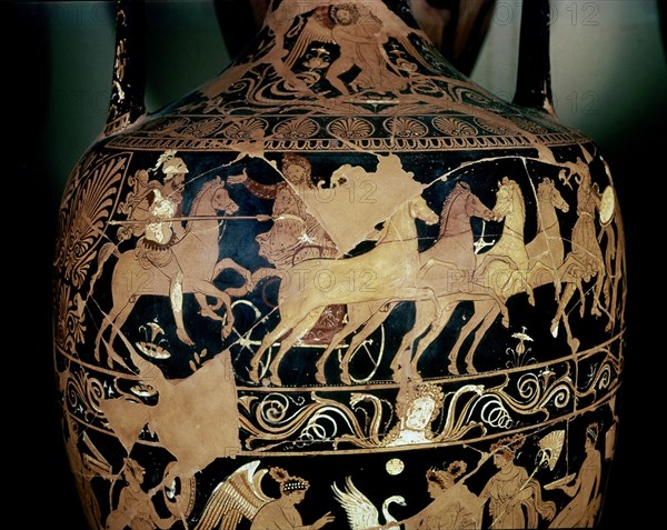 *ANFORA DE RUVA S IV AC - DARIO III SE FUGA DE ALEJANDRO MAGNO
NAPOLES, MUSEO ARQUEOLOGICO NACIONAL
ITALIA

This image is not downloadable. Contact us for the high res.
