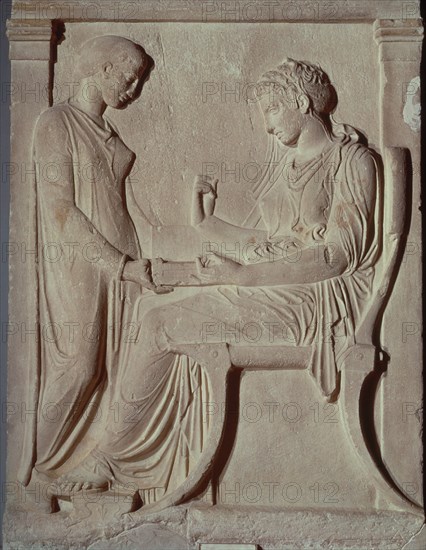 KALLIMACHOS ATRIBUID
*ESTELA FUNERARIA DE EGESO-ATRIBUIDA A  KALLIMACHOS-S V A JC
ATENAS, MUSEO NACIONAL
GRECIA