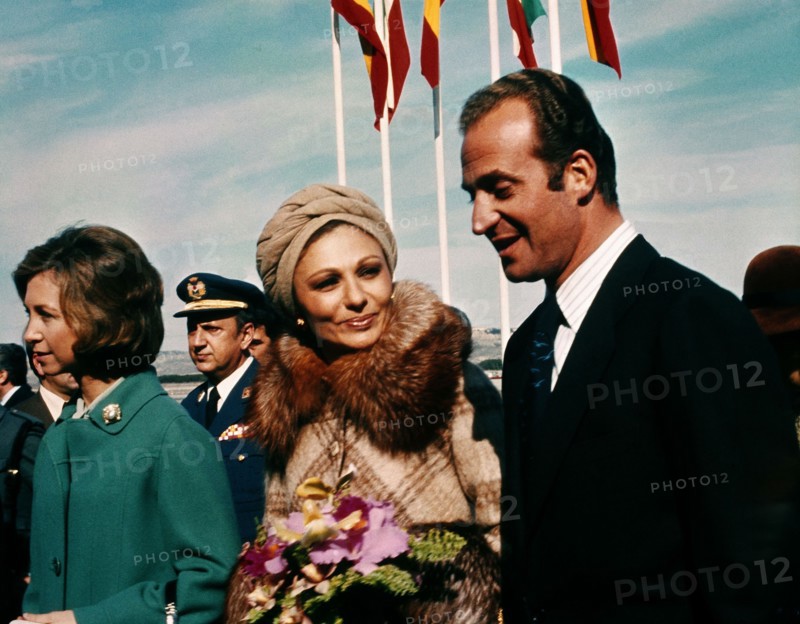 Farah Diba with the Kings of Spain