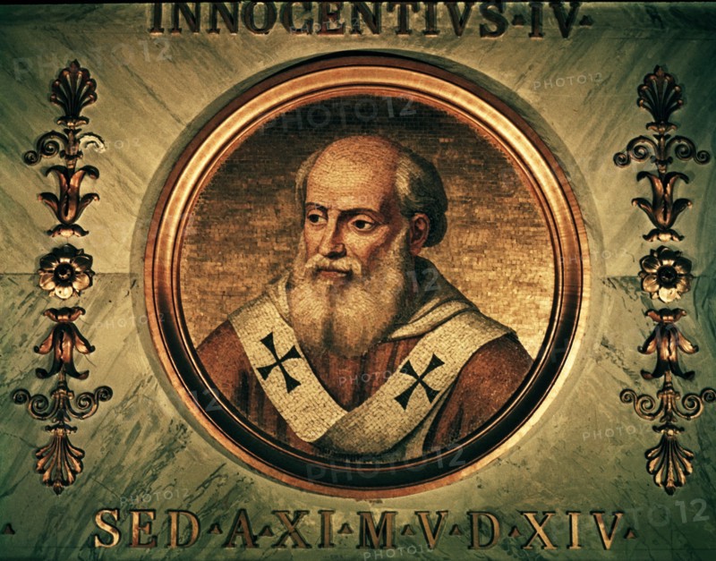 Pape Innocent IV