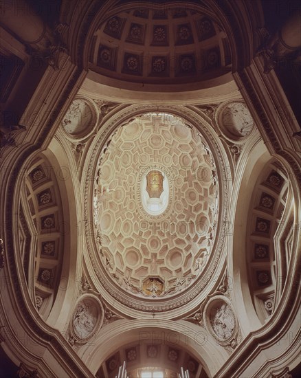 BORROMINI FRANCESCO 1599/1667
*CUPULA DE LA IGLESIA.  1634-1640
ROMA, IGLESIA DE SAN CARLOS 4 FUENTES
ITALIA

This image is not downloadable. Contact us for the high res.