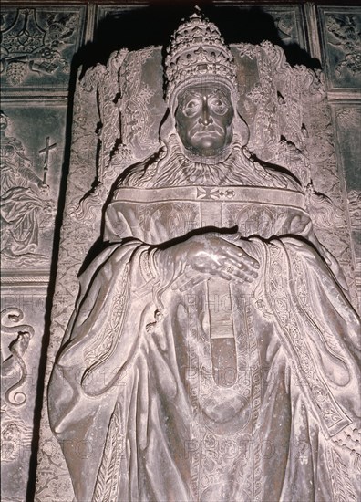 POLLAIOLO ANTONIO DE
*MONUMENTO FUNEBRE A SIXTO IV(DET)
VATICANO, BASILICA DE SAN PEDRO
VATICANO

This image is not downloadable. Contact us for the high res.