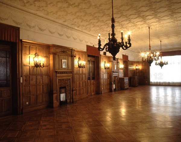 GONZALEZ RIANCHO/BRINGAS
INTERIOR-SALON EN MADERA(VACIO)
SANTANDER, PALACIO DE LA MAGDALENA
CANTABRIA