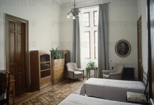GONZALEZ RIANCHO/BRINGAS
INTERIOR-HABITACION DE DOS CAMAS
SANTANDER, PALACIO DE LA MAGDALENA
CANTABRIA