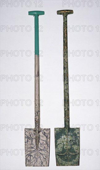Broodthaers, Shovel