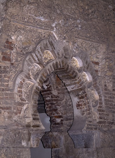 ARCO PRIMITIVO-REINO TAIFAS-S XI
ZARAGOZA, ALJAFERIA-CORTES ARAGON
ZARAGOZA