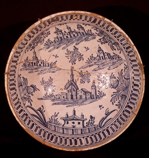 PLATO DE CERAMICA SERIE ORIENTAL
TALAVERA, MUSEO RUIZ DE LUNA
TOLEDO

This image is not downloadable. Contact us for the high res.