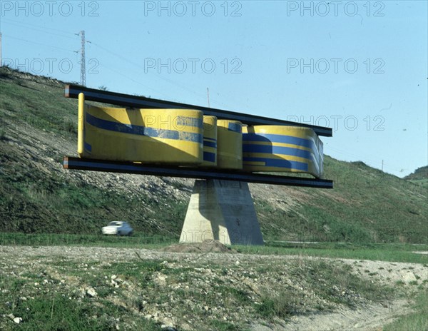 VAQUERO TURCIOS JOAQUIN
ESCULTURA (AUTOPISTA OVIEDO/GIJON)
PROVINCIA, EXTERIOR
ASTURIAS

This image is not downloadable. Contact us for the high res.