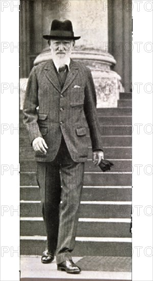 FOTOGRAFIA BLANCO/NEGRO-GEORGE BERNARD SHAW EN 1935-ESCRITOR(JUNTO CON MAYNARD Nº 78182)
CAMBRIDGE, MUSEO FITZWILLIAM
INGLATERRA

This image is not downloadable. Contact us for the high res.