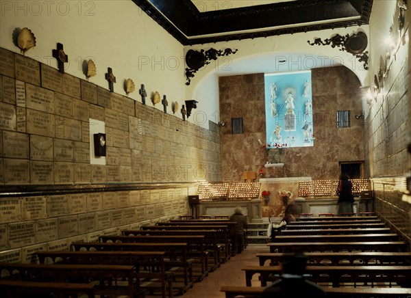 INTERIOR DE LA IGLESIA
MADRID, IGLESIA DE SANTO NIÑO REMEDIOS
MADRID

This image is not downloadable. Contact us for the high res.