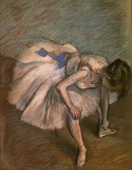 DEGAS EDGAR 1834/1917
DANZARINA ABROCHANDOSE SU ZAPATILLA
PARIS, MUSEO LOUVRE-INTERIOR
FRANCIA