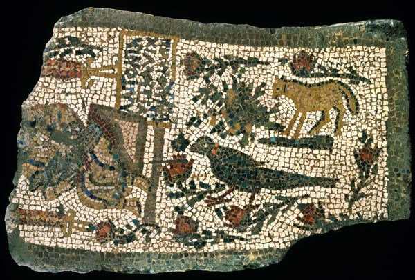 CUBIERTA DE MOSAICO DE LA TUMBA DE MARIA SEVERA.PROC EL PRADILLO (ITALICA).H S IV
SEVILLA, MUSEO ARQUEOLOGICO
SEVILLA