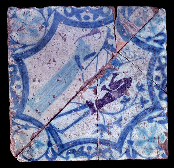 AZULEJOS TRIANGULARES PAREADOS CON INFLUENCIA GOTICA-S XIV-XV-PROCED DEL PEINADOR DE LA REINA
GRANADA, MUSEO HISPANO-MUSULMAN
GRANADA

This image is not downloadable. Contact us for the high res.