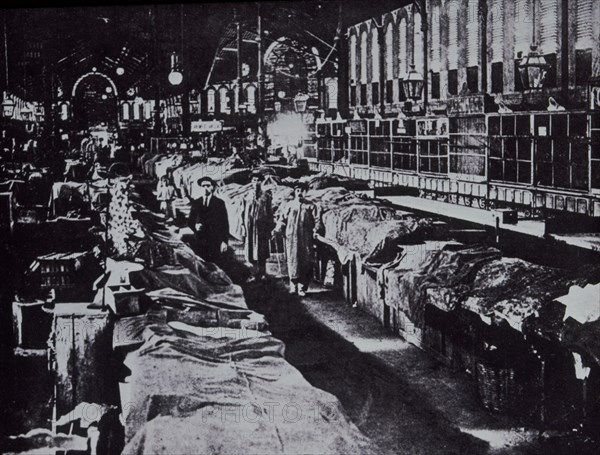 Hª DE CATALUÑA-FOTOGRAFIA-HUELGA DE ESTIBADORES DE PUERTOS-1910
MADRID, BIBLIOTECA NACIONAL
MADRID

This image is not downloadable. Contact us for the high res.