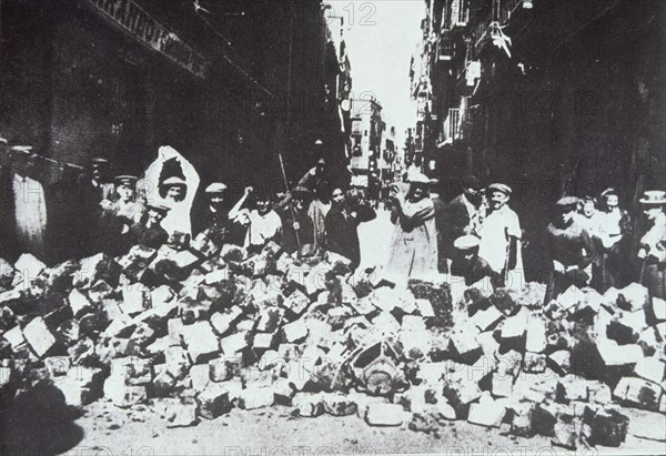 HªCATALUNA-FOTOGRAFIA-26/7/1909-SEMANA TRAGICA-BARRICADA-BARCELONA
MADRID, BIBLIOTECA NACIONAL
MADRID

This image is not downloadable. Contact us for the high res.