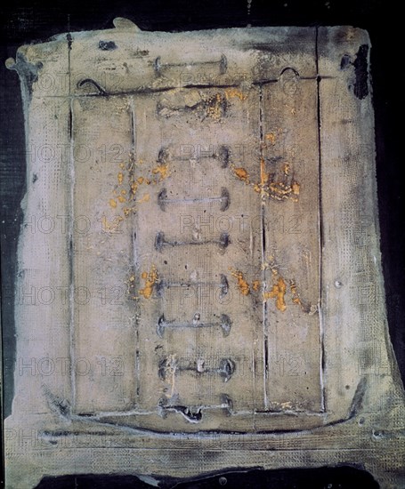 TAPIES ANTONI 1923-
PINTURA