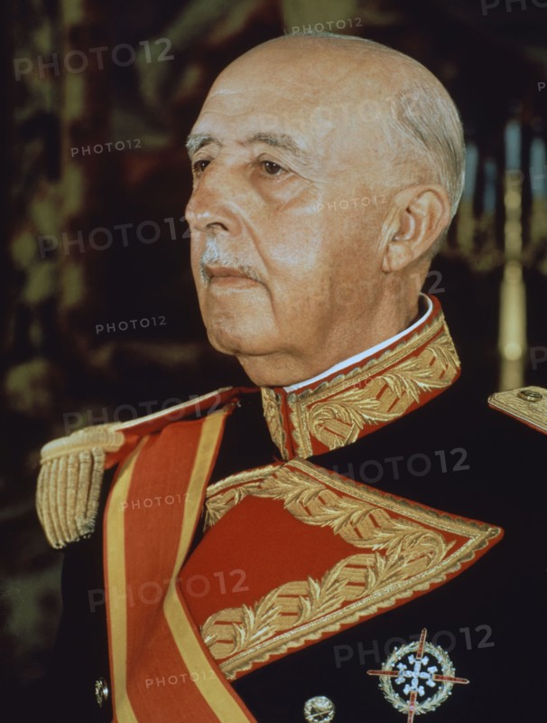 Portrait de Francisco Franco Bahamonde dit Franco