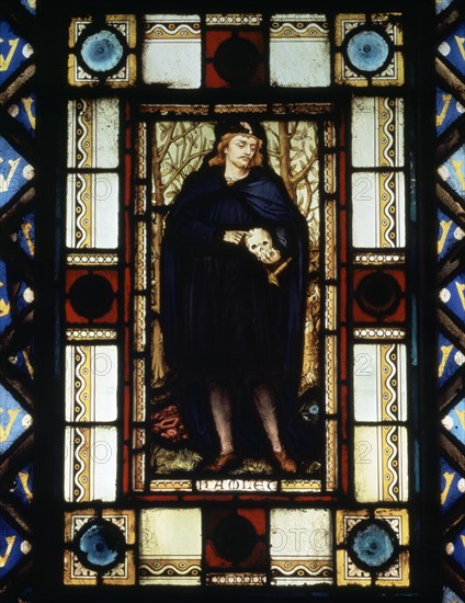 GAUDI ANTONI 1852-1926
VIDRIERA-HAMLET OBRA DE SHAKESPEARE
BARCELONA, PALACIO GUELL
BARCELONA
