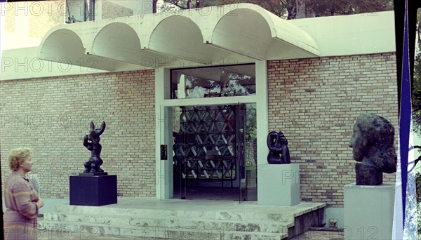 ESCULTURA S XX
SAN P VENCE, FUNDACION MAEGHT
FRANCIA

This image is not downloadable. Contact us for the high res.