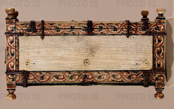 COFRE DE MADERA DEL PALACIO DE MEDINA AZAHARA - 980
GRANADA, MUSEO HISPANO-MUSULMAN
GRANADA

This image is not downloadable. Contact us for the high res.