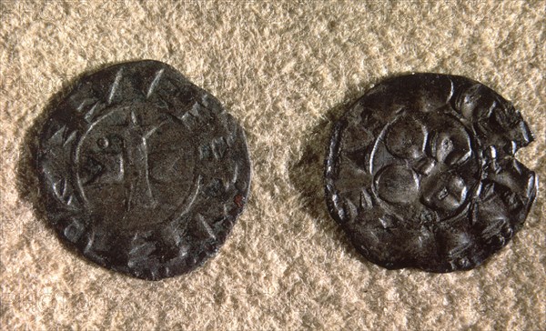 MONEDA DEL S XI ENCONTRADA EN LAS EXCAVACIONES
SANTIAGO DE COMPOSTELA, CATEDRAL
CORUÑA