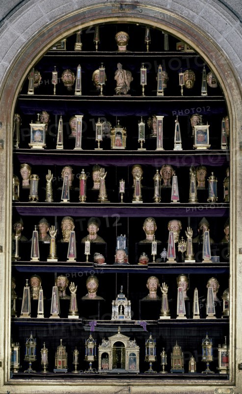 ALTAR RELICARIO ABIERTO S XVI
SAN LORENZO DEL ESCORIAL, MONASTERIO-INTERIOR
MADRID