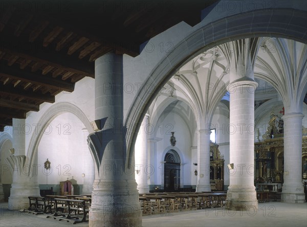 INTERIOR EN DIAGONAL HACIA EL ALTAR MAYOR
EL TOBOSO, IGLESIA PARROQUIAL
TOLEDO

This image is not downloadable. Contact us for the high res.