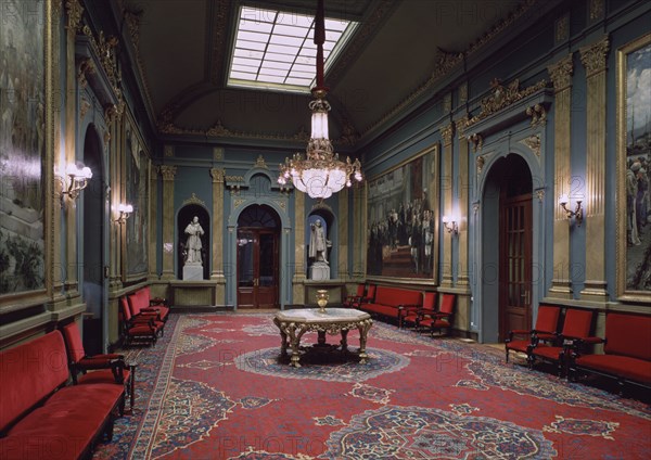 RODRIGUEZ AYUSO EMILIO 1845/1891
SALON DE CONFERENCIAS(VISTA HACIA LA ESCULTURA DE COLON)
MADRID, SENADO-INTERIOR
MADRID