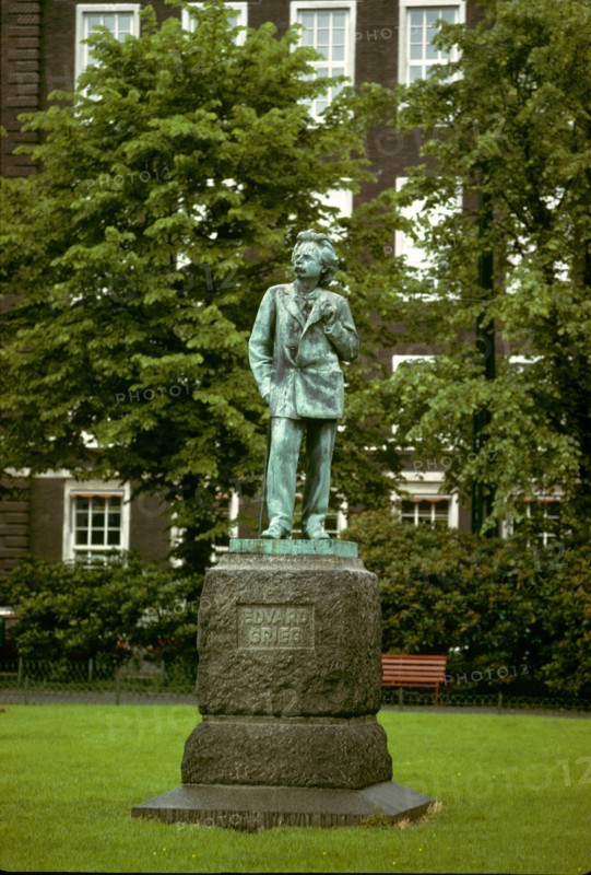 Monument dédié à Edvard Grieg