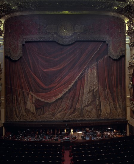 INTERIOR-VISTA DEL ESCENARIO CON TELON Y FOSO DE LA ORQUESTA
CALAIS, TEATRO DE LA OPERA
FRANCIA