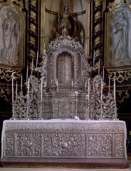 FRONTAL Y TABERNACULO DE PLATA REPUJADA
TACORONTE, IGLESIA DE SANTA CATALINA
TENERIFE