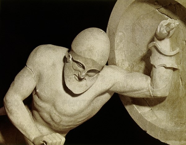 GUERRERO TROYANO DEL FRONTON DEL TEMPLO DE AFAYA EN EGINA - S VI/V AC
MUNICH, GLIPTOTECA
ALEMANIA