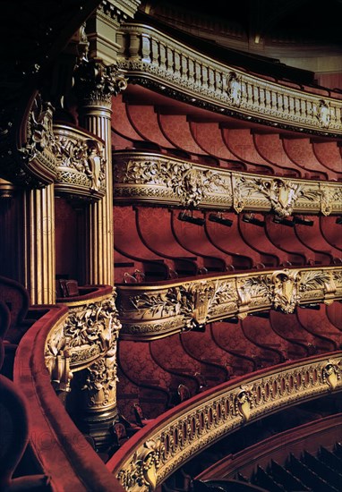 INTERIOR - ASIENTOS
PARIS, TEATRO DE LA OPERA
FRANCIA

This image is not downloadable. Contact us for the high res.
