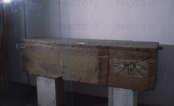 MUSEO - SARCOFAGO EGIPCIO 2000 AC
MONTSERRAT, MONASTERIO
BARCELONA

This image is not downloadable. Contact us for the high res.