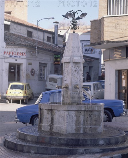 FUENTE DE LOS SEIS CAÑOS EN LA PLAZA MAYOR
ARGANDA, EXTERIOR
MADRID