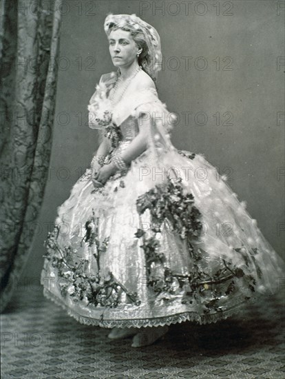 MARQUESA DE VILLASECA (SIGLO XIX)
MADRID, BIBLIOTECA NACIONAL B ARTES
MADRID

This image is not downloadable. Contact us for the high res.