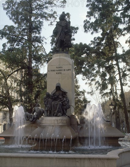 BENLLIURE MARIANO 1862/1947
MONUMENTO AL MARQUES DEL CAMPO - AVD MQ TURIA
VALENCIA, EXTERIOR
VALENCIA

This image is not downloadable. Contact us for the high res.