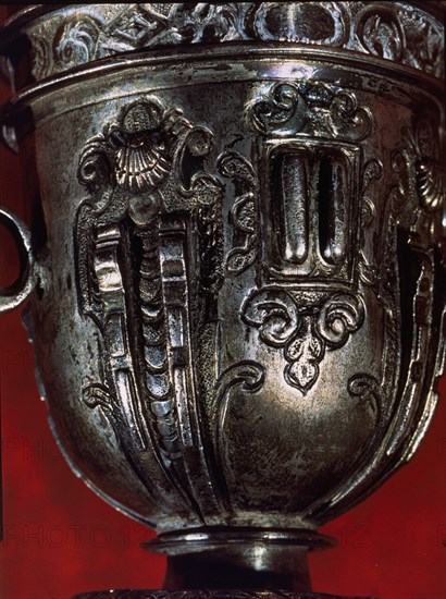 JARRA OFEBRERIA BARROCA DE PLATA - DETALLE
SEVILLA, MUSEO BELLAS ARTES - CONVENTO MERCEDARIAS CALZADAD
SEVILLA