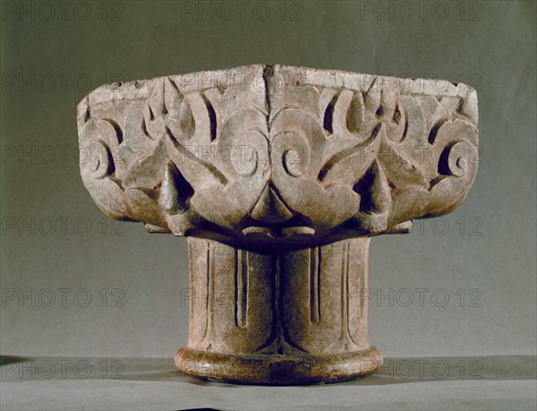 CAPITEL NAZARI S XIV-MARMOL
GRANADA, MUSEO HISPANO-MUSULMAN
GRANADA