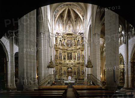 INTERIOR DESDE LOS PIES AL RETABLO MAYOR-GOTICO
VIANA, IGLESIA DE SANTA MARIA
NAVARRA